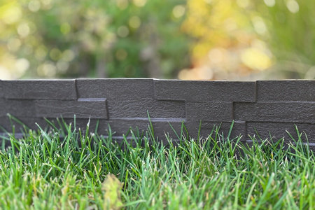 Obrzeże Palisada Stone 80 cm ciemny brąz