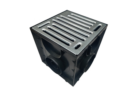 Studzienka plastikowa Easy1 Spark z rusztem ocynkowanym kl. A15