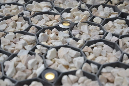 Kratka trawnikowa Stella Green 50x50x5 cm czarna