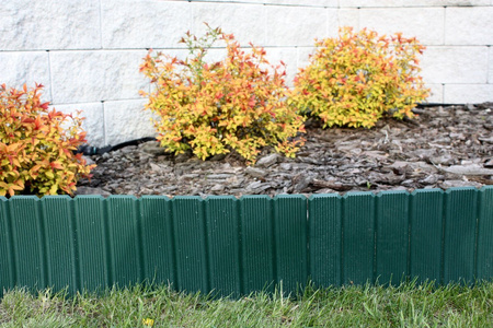 Ekopalisada ogrodowa 100 cm, wys. 17 cm Czarna